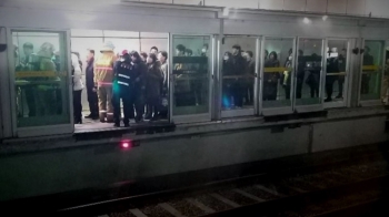 어제는 7호선, 오늘은 분당선…잇단 열차 사고에 불안