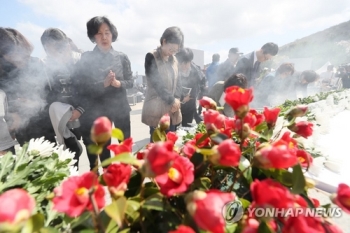 과거사 정립모델 제시했지만 갈 길 먼 제주4·3