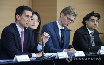 IMF “한국 상당한 재정여력“…적극적 재정지출 권고