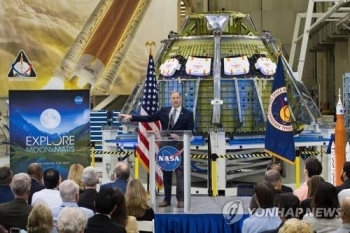 미국 달 유인탐사 프로젝트 가속…트럼프, NASA 예산 증액 방침