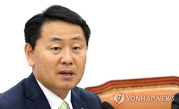 김관영 “새 원내대표, 선거제·사법개혁 완수해달라“