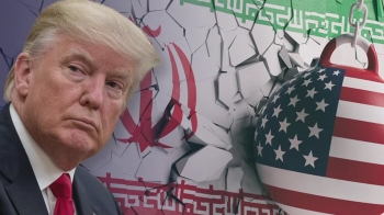 이란 앞바다에 항모…트럼프 “전쟁하려 든다면 종말“ 