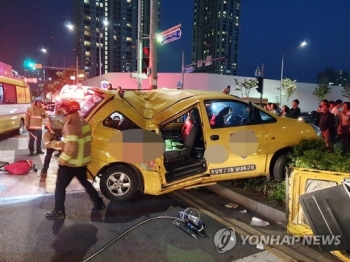 '초등생 2명 사망' 인천 축구클럽 승합차 운전자 구속영장