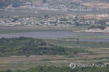 북, '인도지원 대신 근본문제 해결' 요구…정부 고민 깊어질 듯