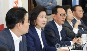 한국당 “지금은 만날 상황 아냐“…여야 원내대표 회동계획 부인