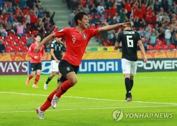 타깃맨 오세훈 한방에 한국축구 또 16강…아르헨도 혼쭐