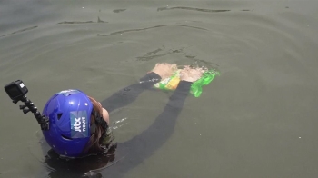 바다·강에 빠지면 어떻게 해야하나…'생존수영' 체험기