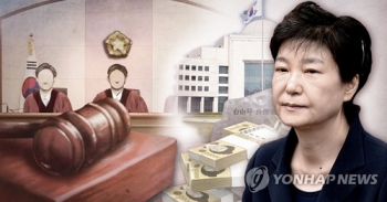 검찰 “박근혜·국정원 은밀한 유착“…특활비 2심 징역12년 구형