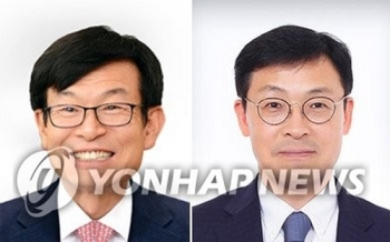 민주당 “적재적소 인사“ vs 한국당 “경제정책 마이웨이 고집“