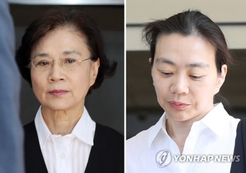 '도우미 불법고용' 한진 이명희·조현아 집유…구형량보다 가중