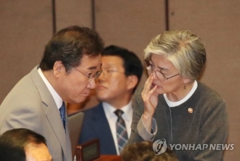 강경화 “일본 수출규제, 불합리하고 상식 반하는 보복조치“