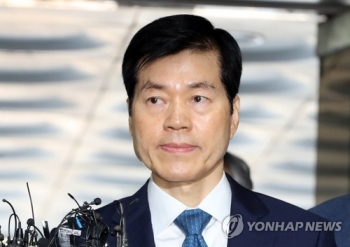 삼성바이오 대표, 주식매입비 30억 현금으로 돌려받은 정황