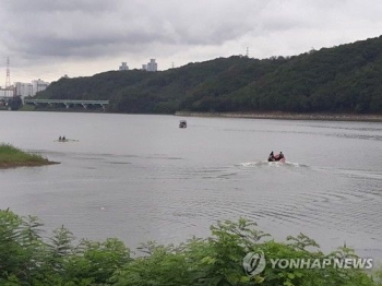 용인조정경기장서 보트 뒤집혀 실종된 고교생 숨진 채 발견