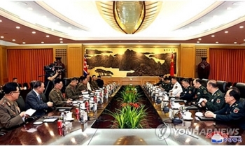 북중 군 수뇌부 베이징 회동…'북중 우의·군사 협력' 과시