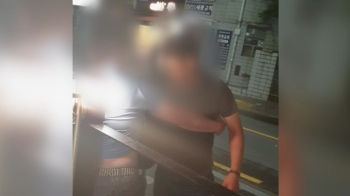 만취 승객 '택시기사 폭행'…예산들인 '보호벽' 무용지물