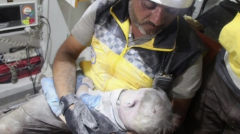 “시리아 정부군 공습에 12명 숨져…절반은 어린이“
