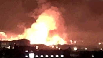 충주 접착제 공장서 폭발·화재…1명 실종 8명 부상 