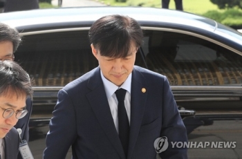 조국 “한국당·바른미래당 예방 일정도 잡을 생각“