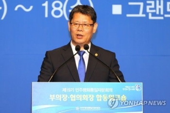 김연철 “북한과 돼지열병 협력 긴밀히 이뤄지지 않아“