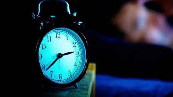 자고 나도 피곤한 '수면장애'…2030 남성환자 급증