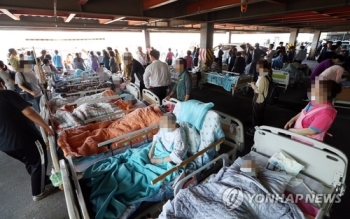“대피 방송 없었다“…2명 사망한 김포요양병원 참혹한 화재 현장
