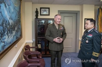 한국 합참의장, 미국 합참의장 이취임식 첫참석…“한미동맹 강화차원“