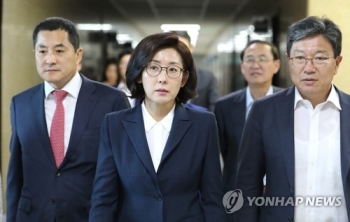 한국당, 패스트트랙 수사 '소환불응' 재확인…“국감 후 출석“
