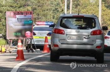 배출가스 5등급차, 12월부터 서울도심 운행금지…과태료 25만원