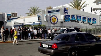 미 LA 고교 총격, 2명 숨져…“용의자는 아시아계 학생“