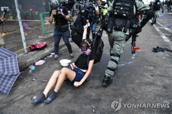 미, 홍콩 시위현장 무력 규탄…“자유 존중하라“ 중국에 촉구