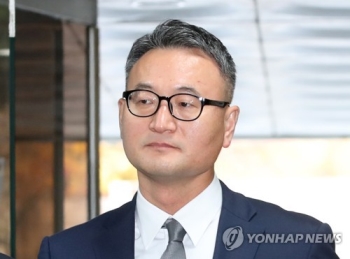 '뇌물수수' 이동호 전 고등군사법원장 구속…법원 “혐의 소명“