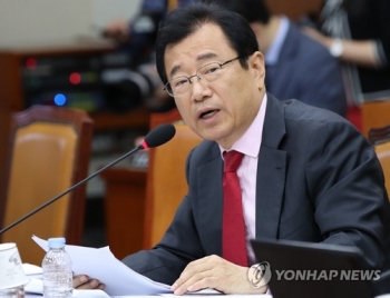 '부정청탁' 이현재 의원 1심서 징역 1년…의원직 상실 위기