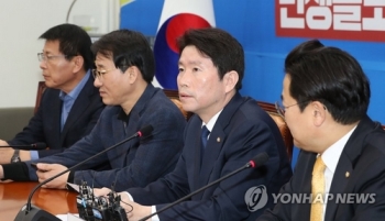 이인영 “한국당과 더 이상 대화 무의미…협상의 정치 종언“