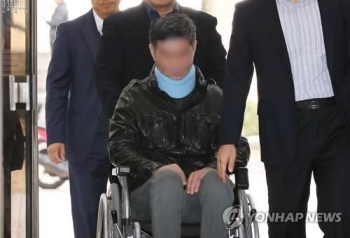 조국 동생 “1억 받았다“ 채용비리 일부 인정…나머지 혐의 부인