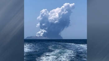 뉴질랜드 화이트섬 화산 분출…“부상·실종자 다수 발생“