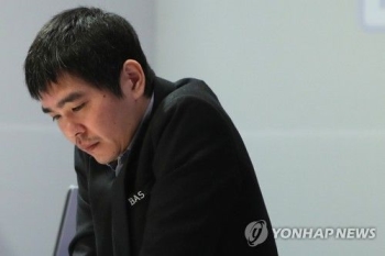 '굿바이 이세돌'…고향 신안서 벌인 AI와 최종국 불계패