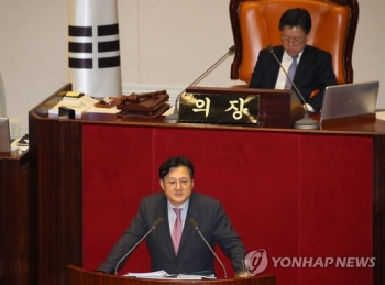 홍익표 “검찰, 유시민 경제범죄 고발된 것 아닌데 계좌 왜 보나“