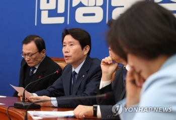 이인영 “한국당 위성정당 파괴력 있을 것…민주 1당 흔들릴수도“
