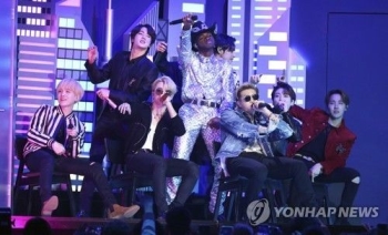 방탄소년단, 한국 가수 첫 그래미 공연…대중음악사 또 한획