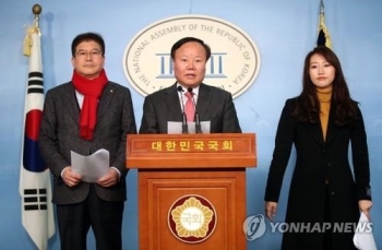 한국당 “통신비 부담축소 '국민호갱방지법'·통신비 소득공제“