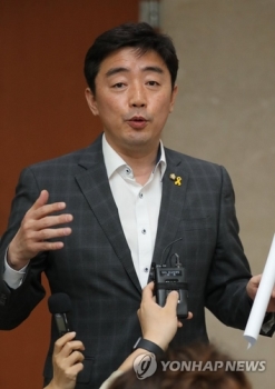 민주당 강훈식 수석대변인 임명…송갑석·제윤경 선대위 대변인