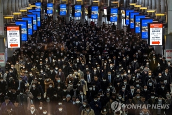 일본, 한국 입국자 추가 규제 검토…발표 수위 주목