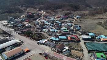 한솥밥 시골마을 '집단감염 날벼락'…거창서 8명 확진