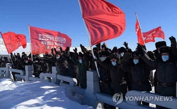 북한, '답사 핫플레이스' 백두산 인근 방역에 진땀