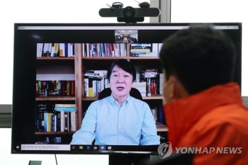 안철수 “서민들 대상 재난급여 100만원 지급“ 정부에 제안