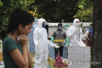 브라질, 코로나19 가파른 확산세…확진 6천836명·사망 241명