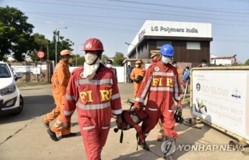 LG화학 “인도공장 2차누출 아니다…만약 사태 대비해 대피한 것“