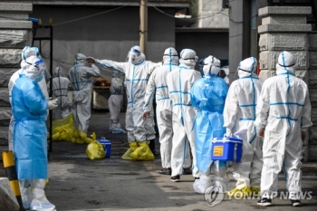 양회 앞둔 중국서 코로나19 집단감염 지속…신규 확진 6명
