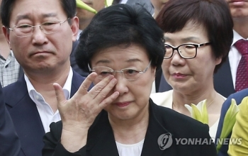 증언조작 의혹 불거진 한명숙 사건…검찰 해명에도 '미궁'