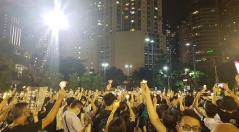 톈안먼 31주년 침묵일관 중국 매체 '홍콩 국가법 대환영'
